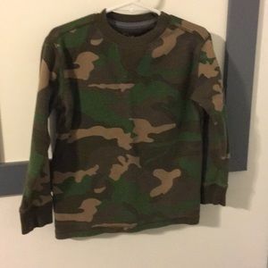 Green Camo warm long sleeve shirt